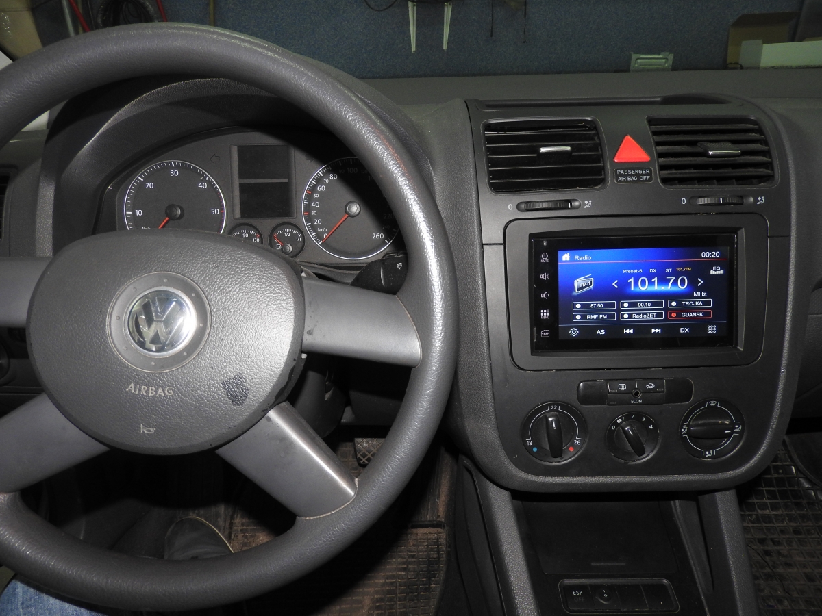 VW Golf GMS 6818.jpg